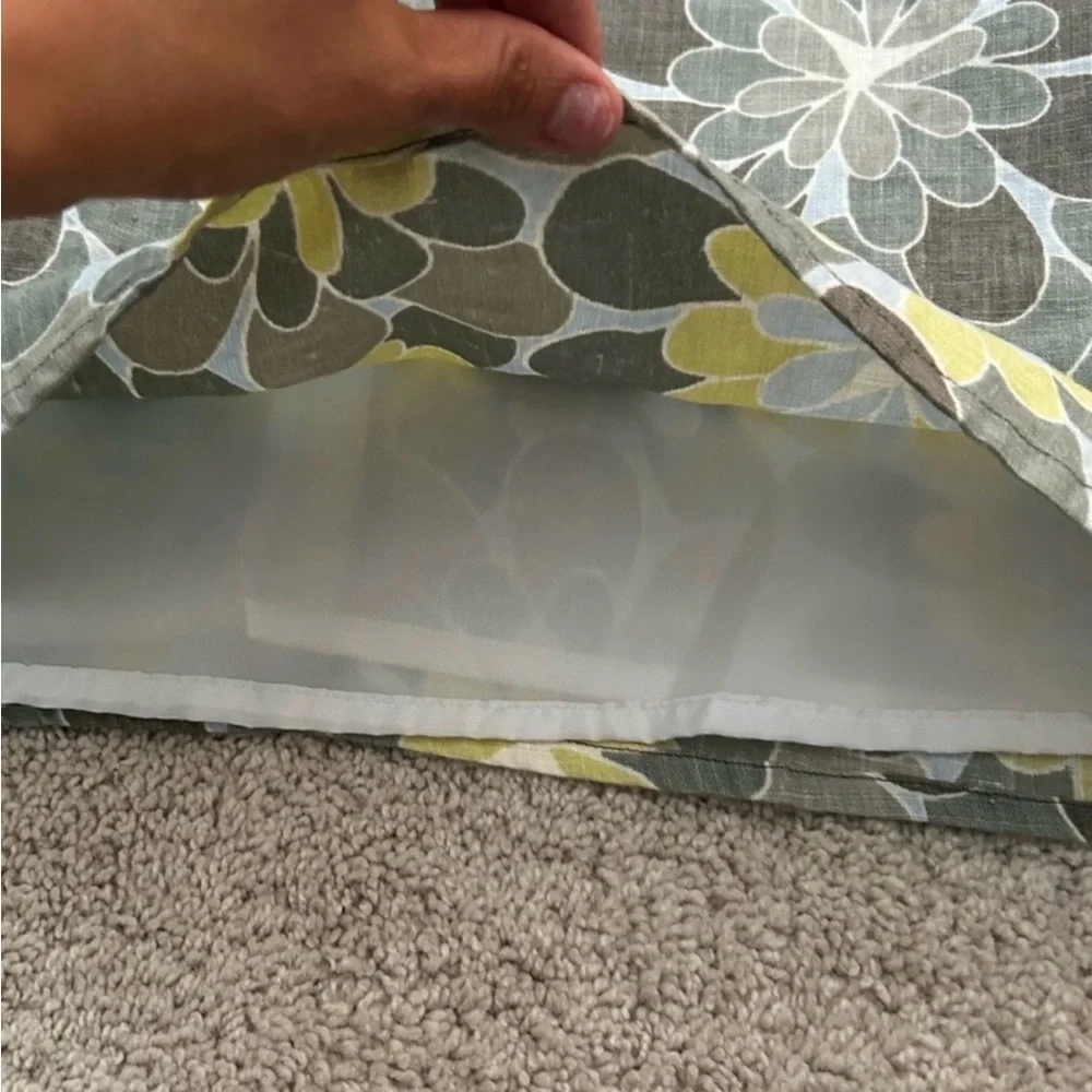 H&M Floral A-Line Skirt in Yellow, White, and Brown - Picture 12 of 12